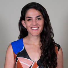 Headshot of Rachel Gur-Arie